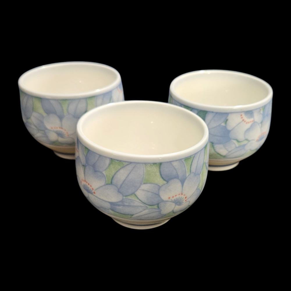 Set of 3 Floral Ceramic Tea Cups Pastel Blue Green Handleless Asian Style